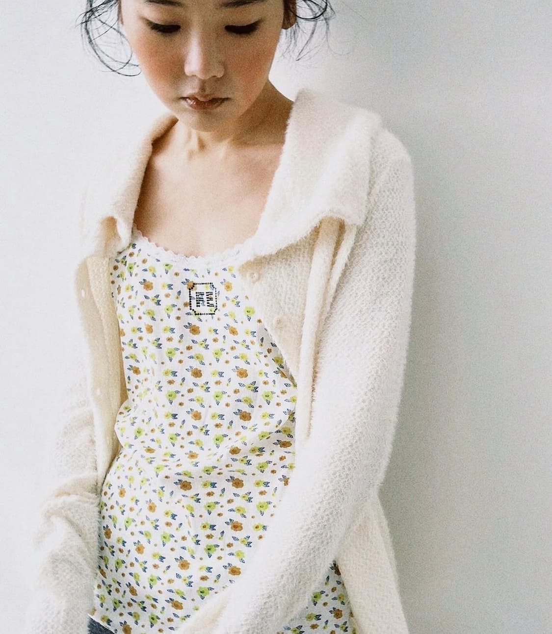 샵페어리 lettering flower sleeveless 상품이미지1