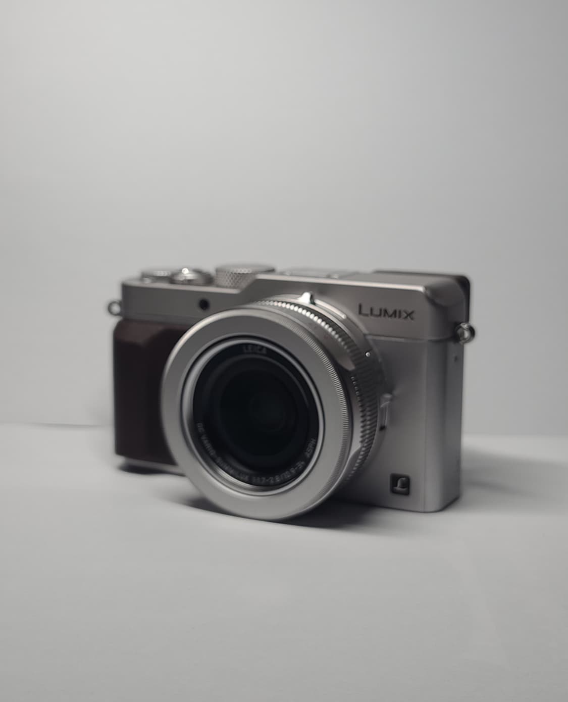 파나소닉 루믹스 Lx100 실버 상품이미지1