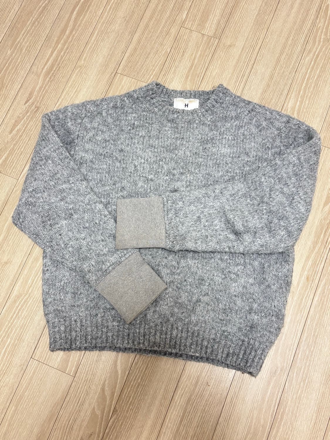 [OS] 헤아 hae.a 니트 스웨터 그레이 상품이미지1