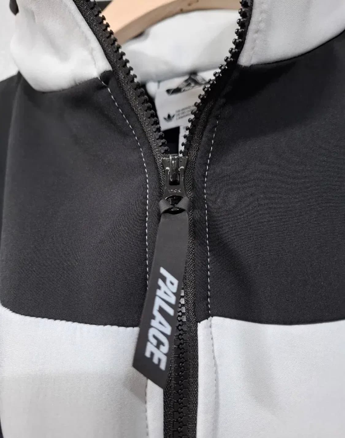 팔라스 아디다스 하프집업 상품이미지3