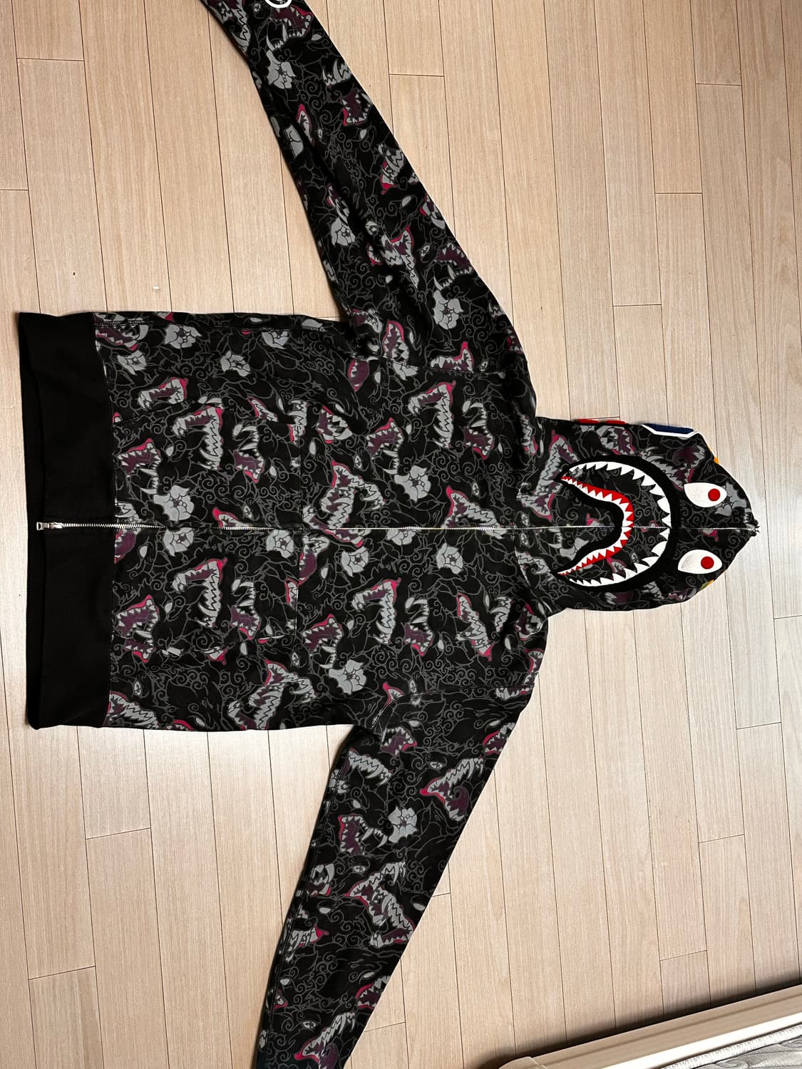 베이프 샤크후드 재패니즈 타투 흑 상품이미지2