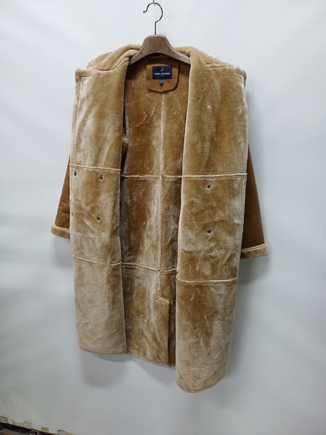 다니엘에스떼(DANIEL HECHTER) 무스탕 롱코트 (66~66반) 상품이미지3