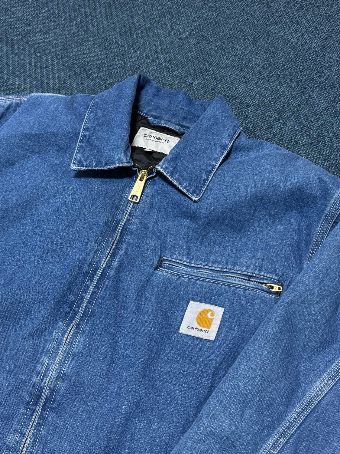 [M]칼하트 디트로이트OG 자켓 블루 스톤 워시드 상품이미지2