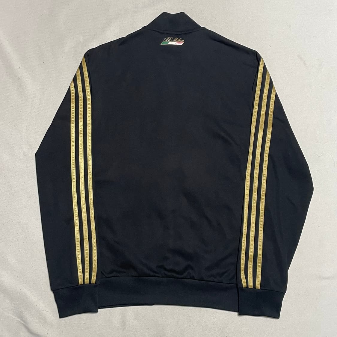 100 아디다스 AC밀란 골드라인 블랙 트랙탑 상품이미지3