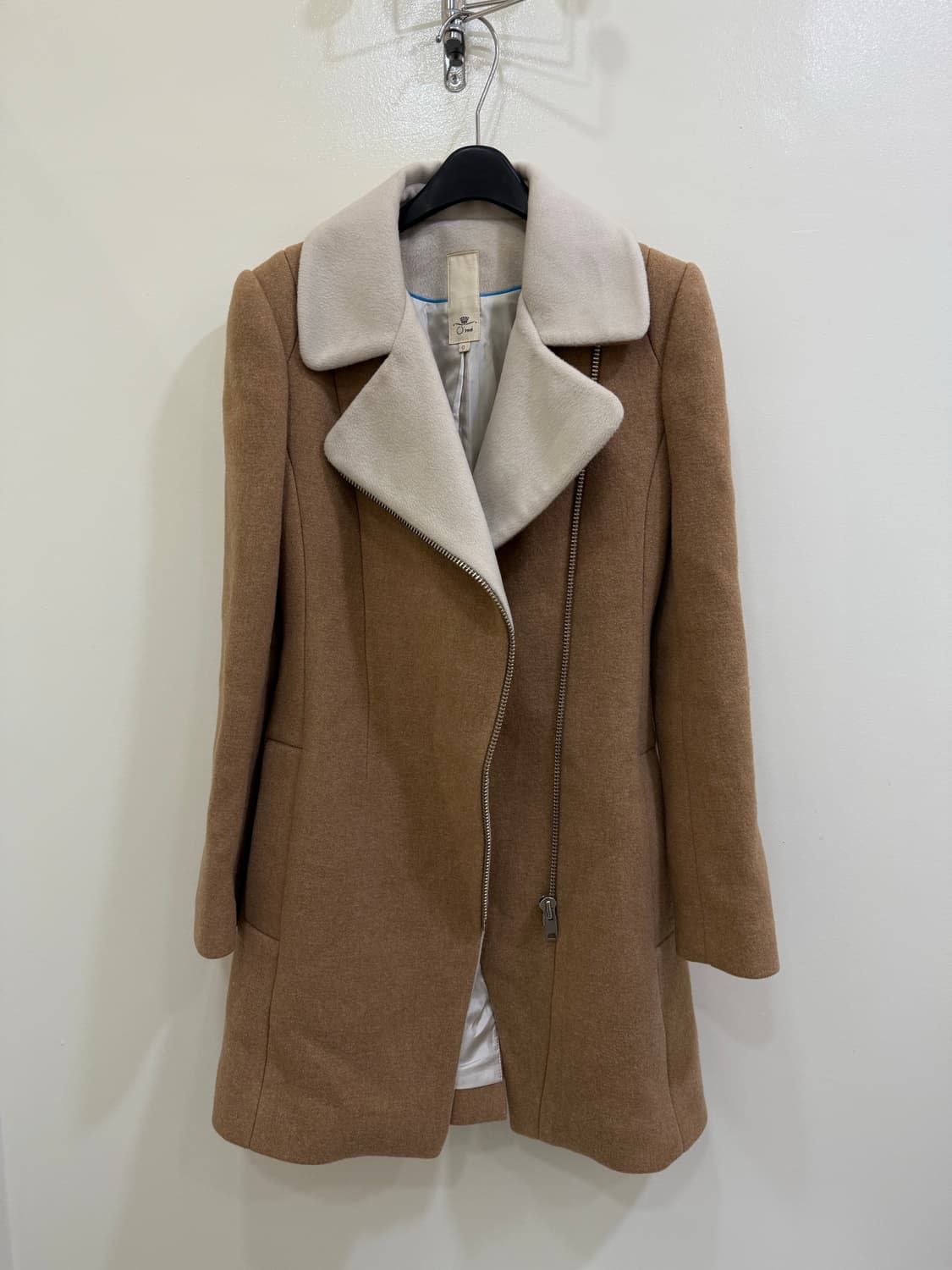 오즈세컨드 집업 코트 정품 상품이미지1