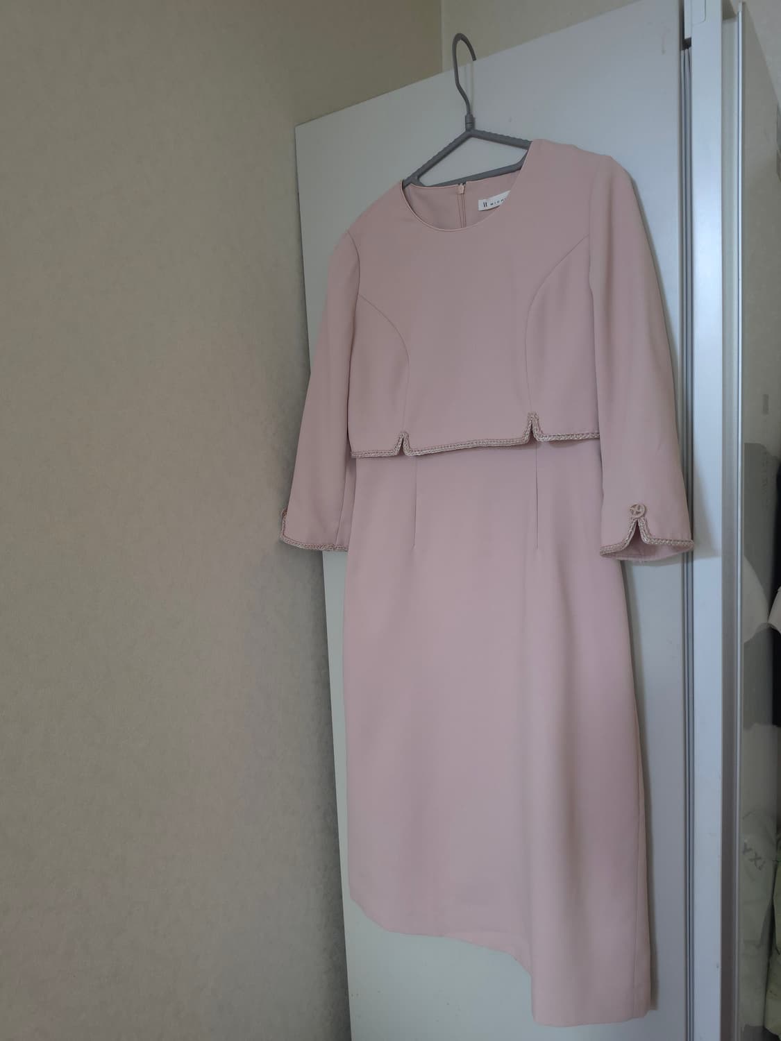 잇미샤 베이지 정장원피스 상품이미지1