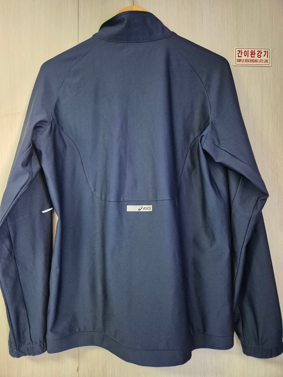 아식스 러닝 집업 100 상품이미지2