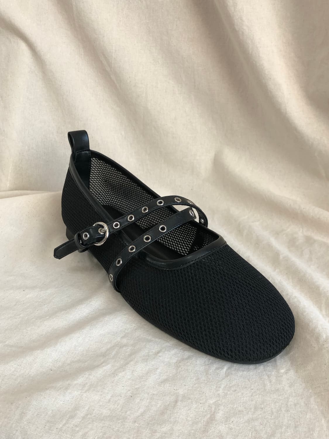 [Select] Mesh Eyelet Buckle Flats 상품이미지3
