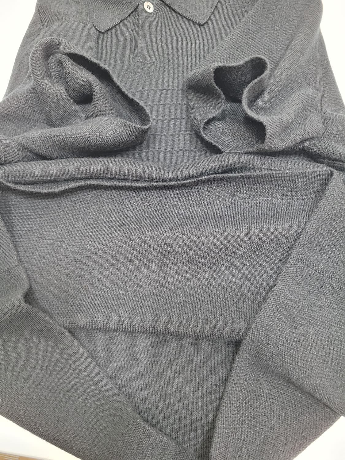 TIME 한섬 타임 옴므 반팔 카라 니트 / 남 105 블랙
 상품이미지6