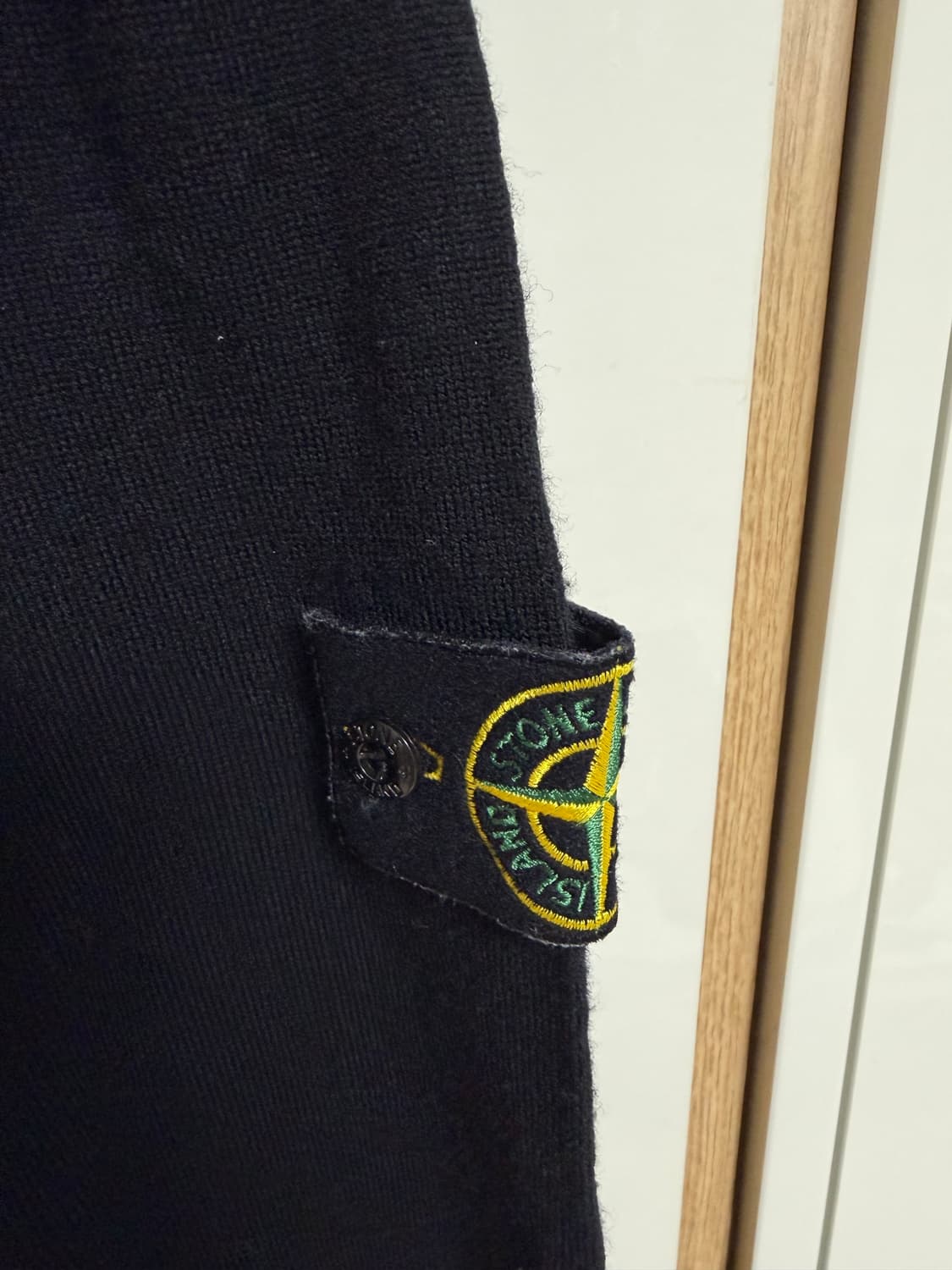 새상품급/스톤아일랜드 울니트 블랙 L 상품이미지3