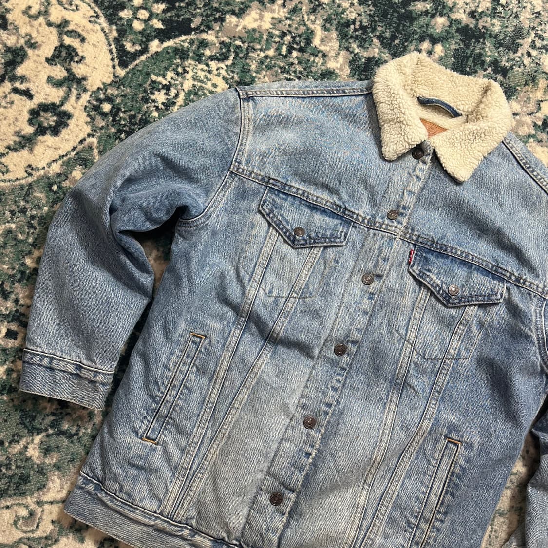 Levis Premium Big e 리바이스 프리미엄 쉐르파 데님 자켓 상품이미지1