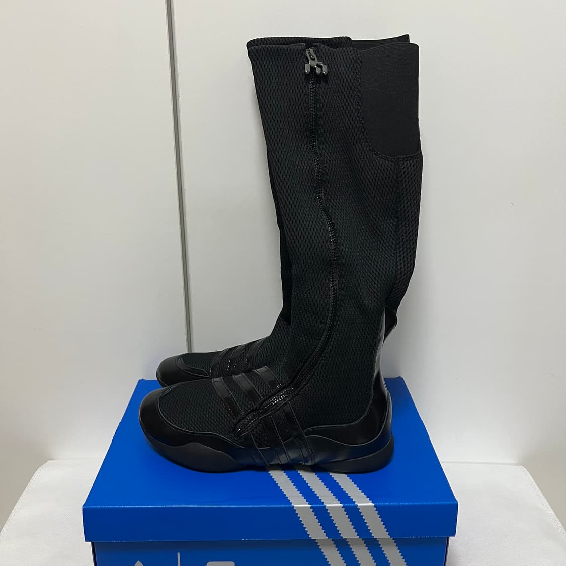 [230,235,240,245]아디다스 x 미아우 25fw 부츠 상품이미지2