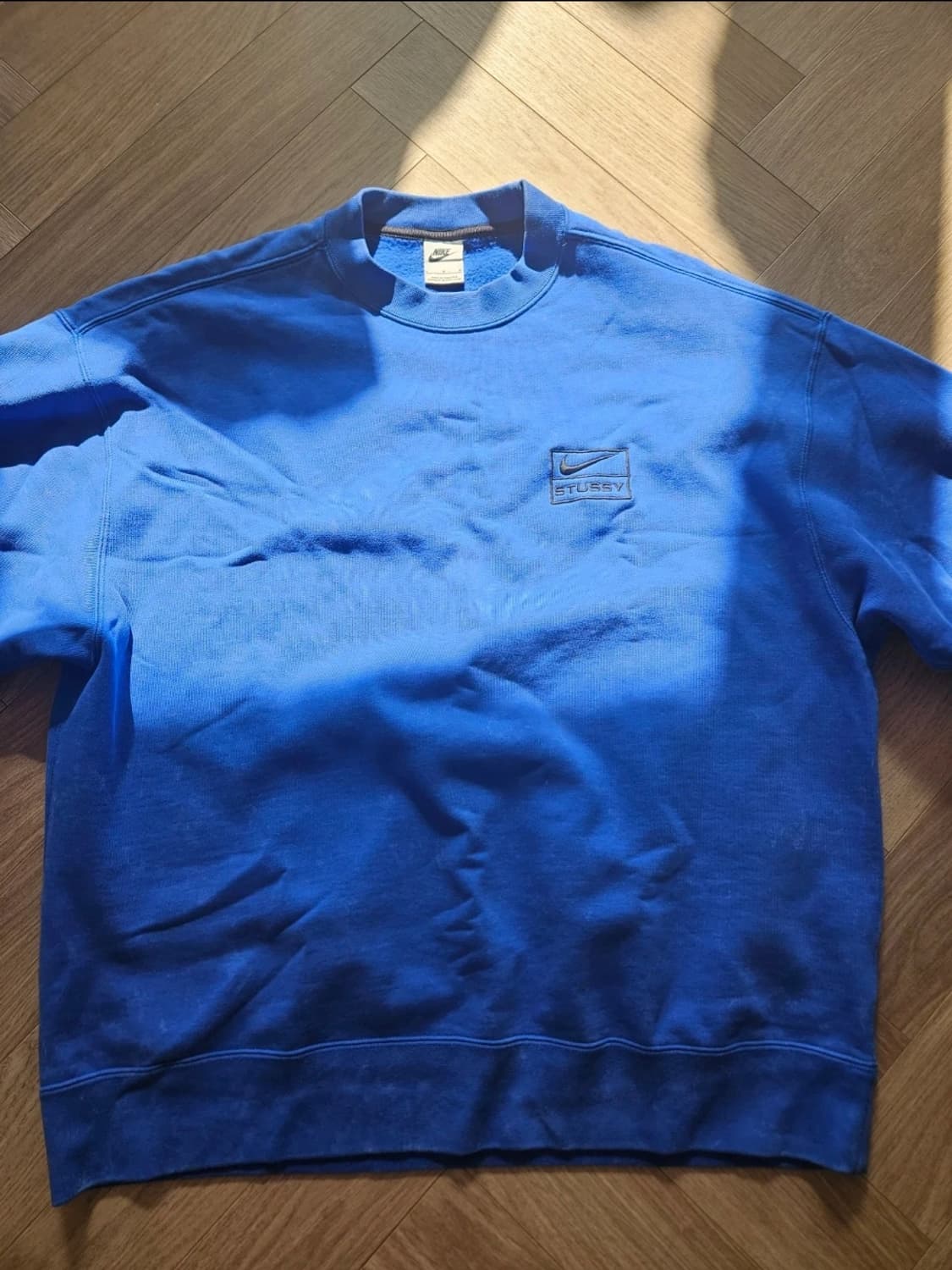 나이키 x 스투시 크루넥 게임 로얄 L 상품이미지1
