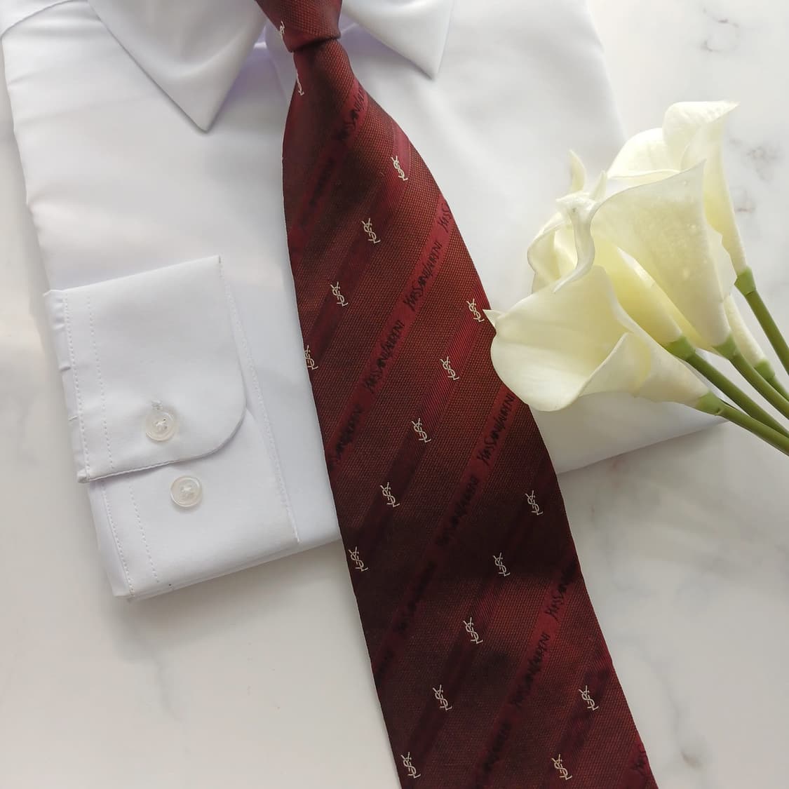 입생로랑 실크 스트라이프 로고 넥타이 9.8cm B등급 A18788
 상품이미지5
