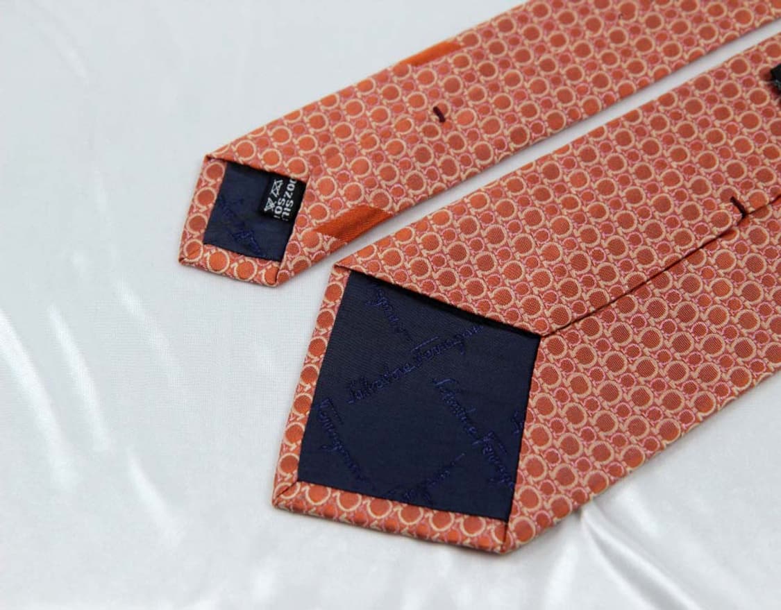 페라가모 9.2cm A+등급 간치니 남자 명품 넥타이 상품이미지4