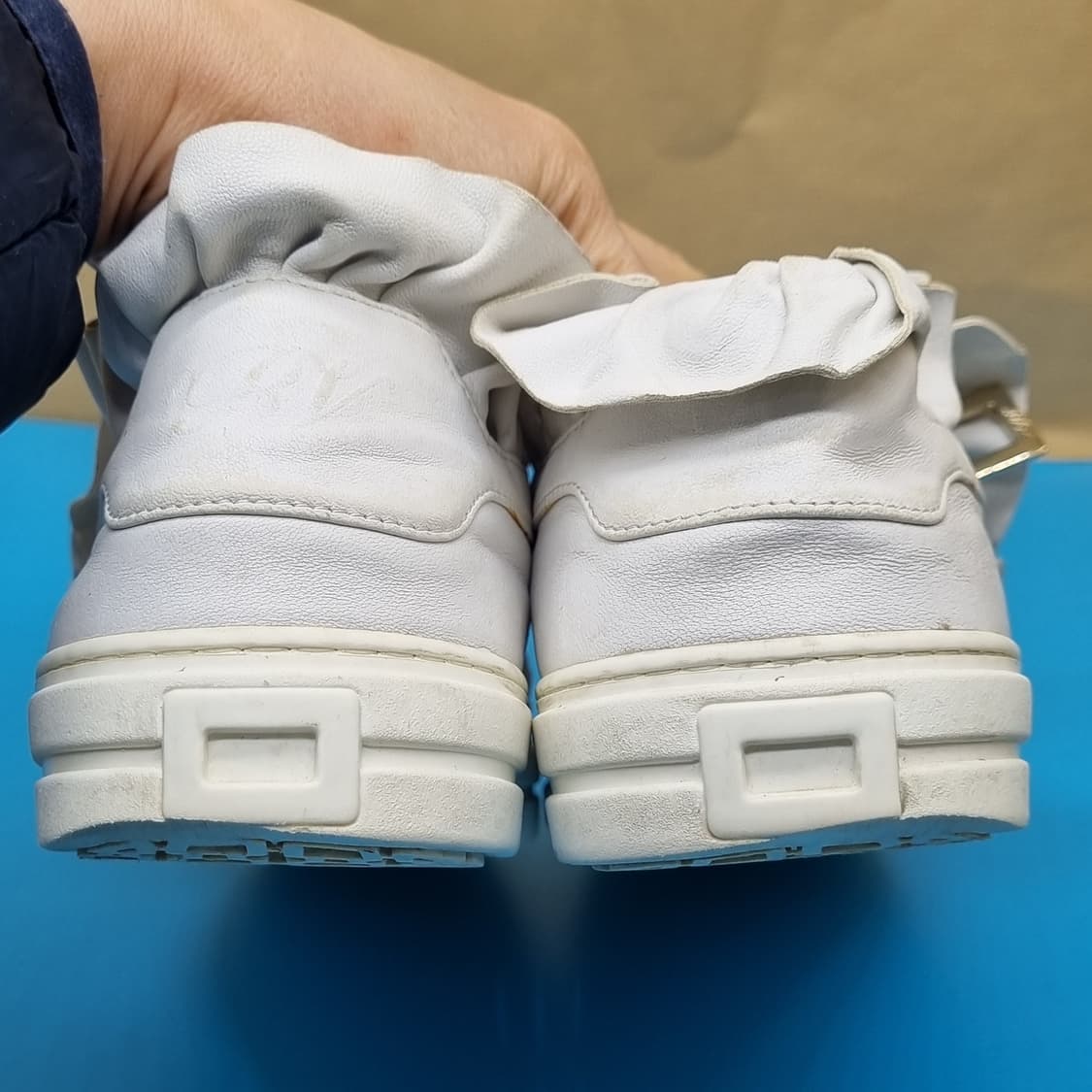 로저비비에 가죽 여성프릴스니커즈250 상품이미지4