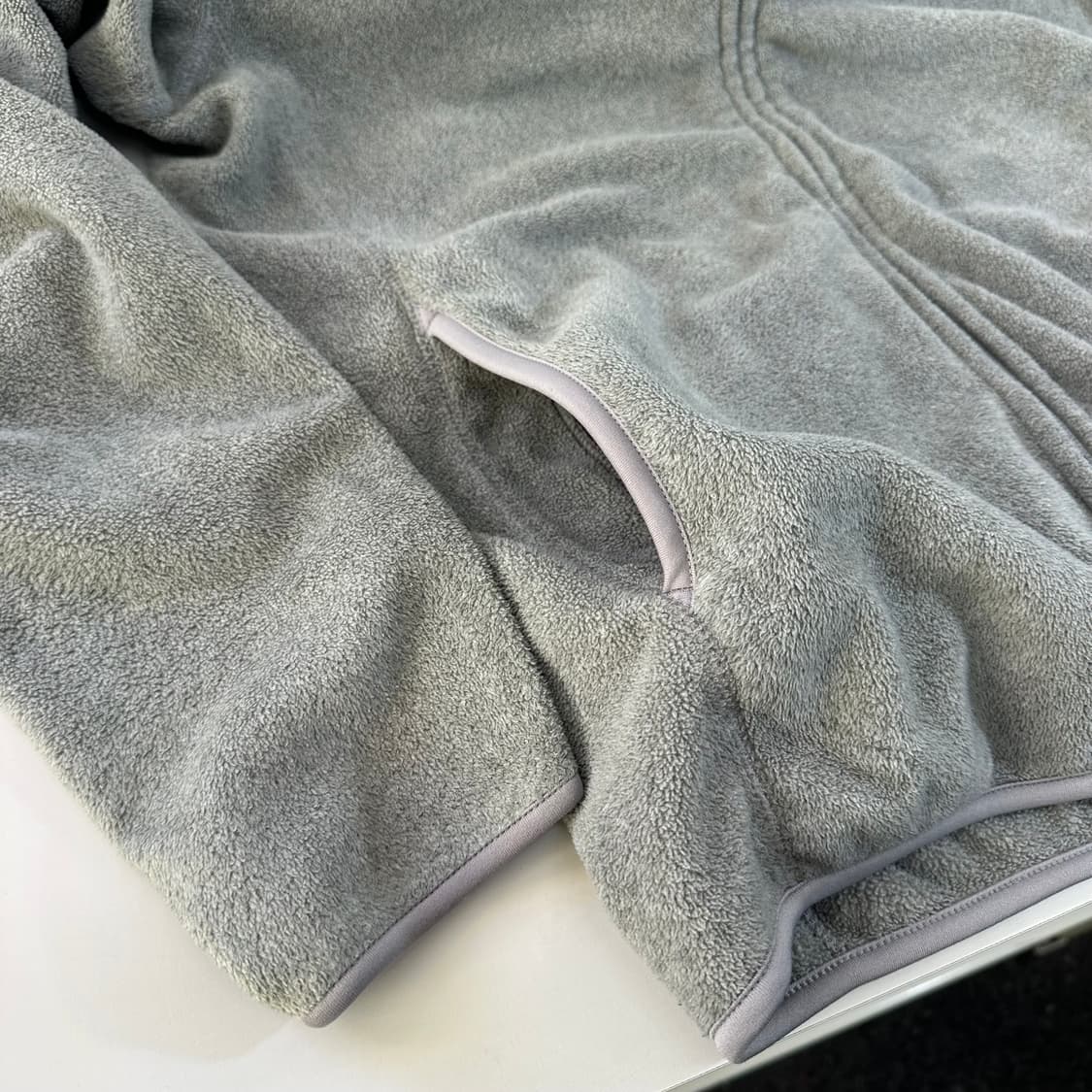 XL 유니클로 그레이 후리스 집업 상품이미지2