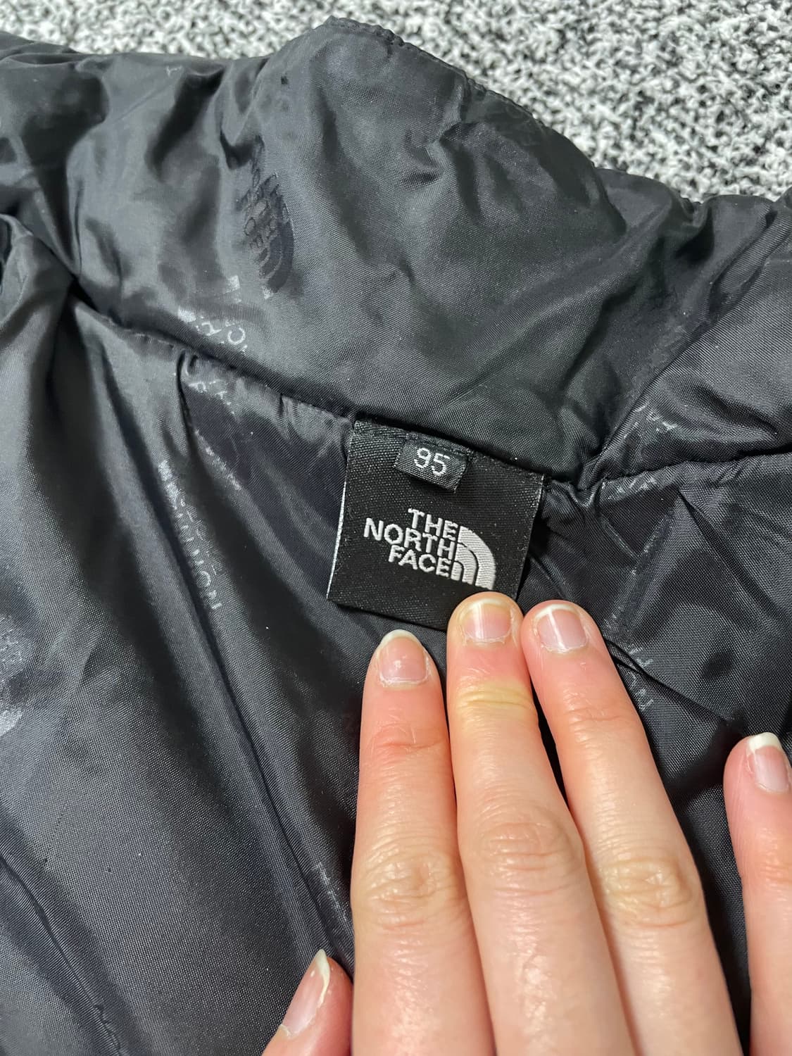 빈티지9. 노스페이스 경량 패딩 스퀘어 패턴 점퍼 상품이미지4