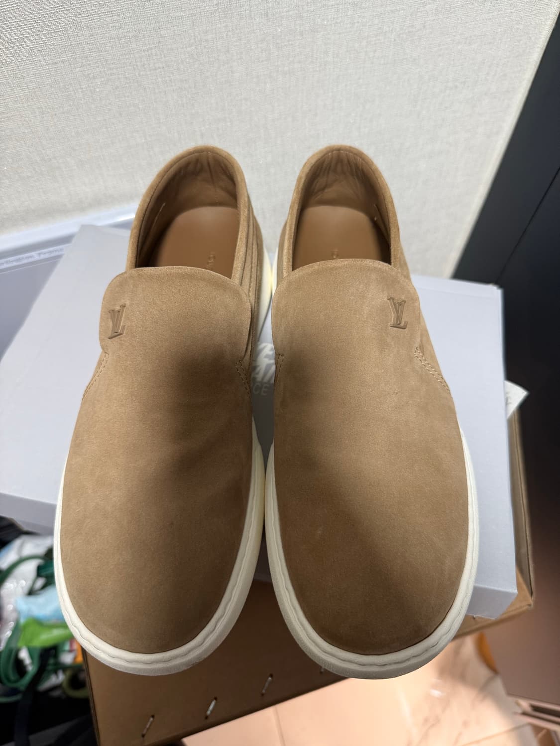 루이비통 남성 스웨이드 슬립온 브라운 8사이즈 상품이미지1