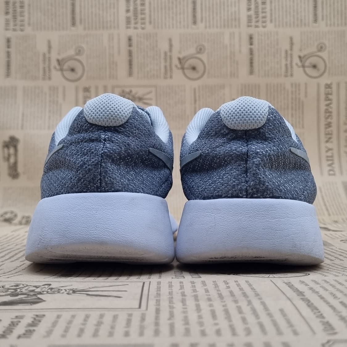 나이키 탄준 여성운동화240  상품이미지4