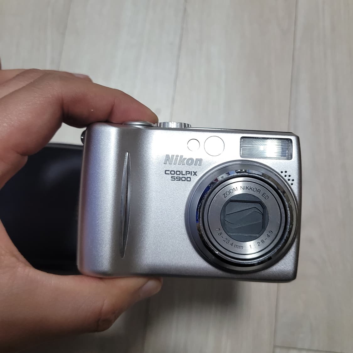 니콘 쿨픽스 5900 고장난 디카 상품이미지2