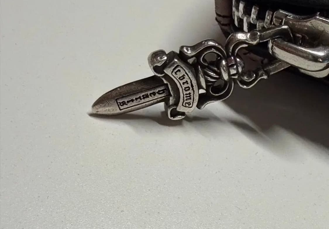 크롬하츠 패치 장지갑 상품이미지3