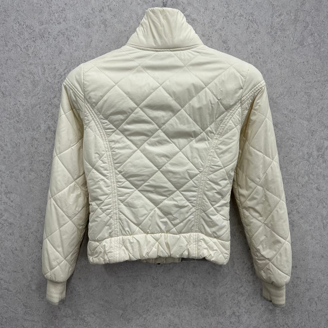 90 타미힐피거 여자 슬림핏 누빔 퀼팅 패딩 상품이미지2