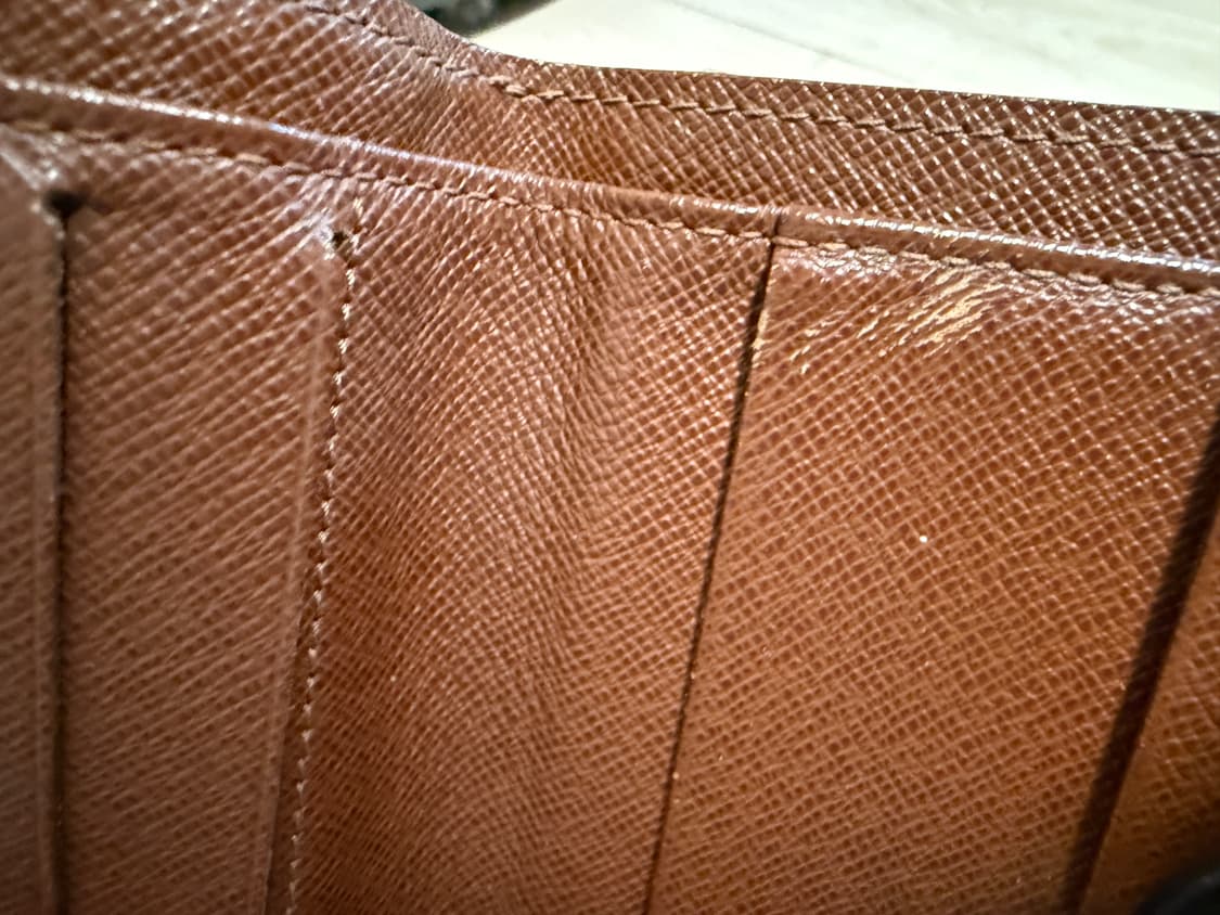 정품 루이비통 중지갑 상품이미지3