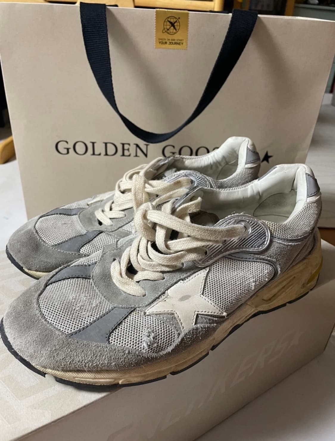 골든구스 DAD-STAR스니커즈 그레이 40(260-265) 상품이미지1