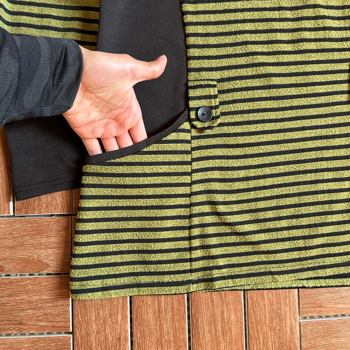 Vivien sports stripe pollar long sleeves 상품이미지5