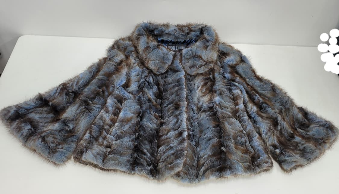 정욱준 디자이너 LONE 밍크 숏 코트 / 여 S
 상품이미지3