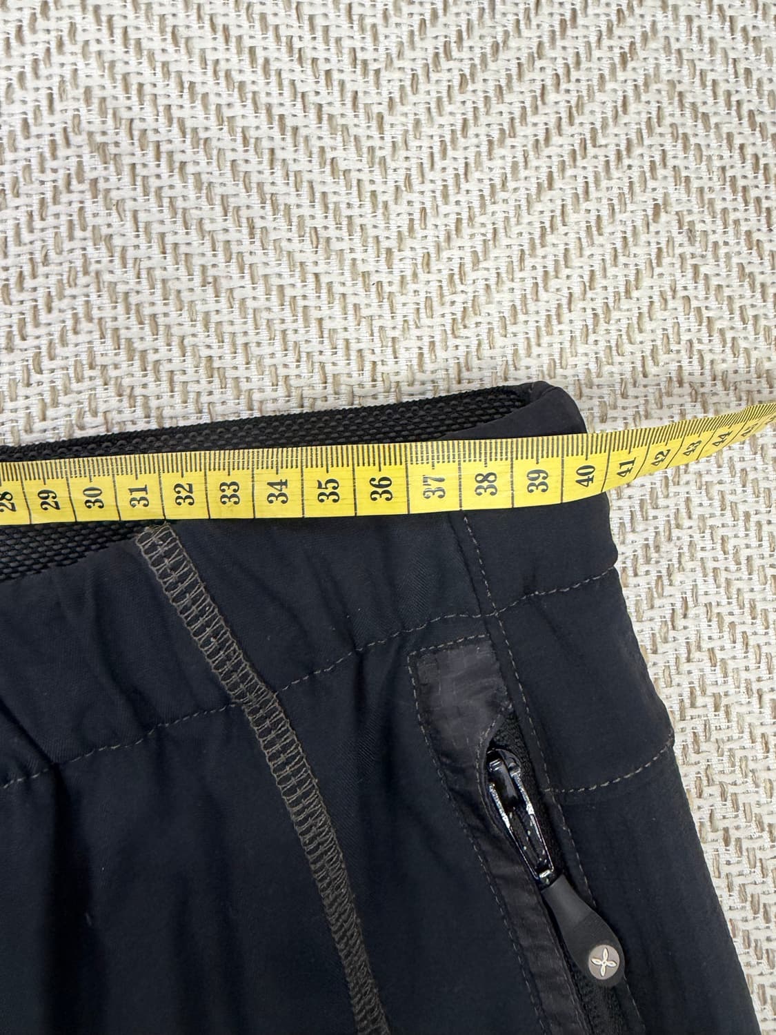 정품) 몬츄라 남성 블랙 밴딩팬츠 L 상품이미지8