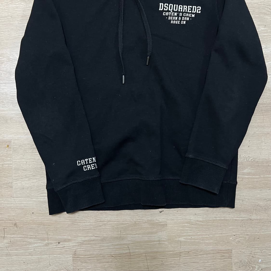 디스퀘어드2 남성 로고 프린팅 기모 후드티 [블랙] M/95 상품이미지3