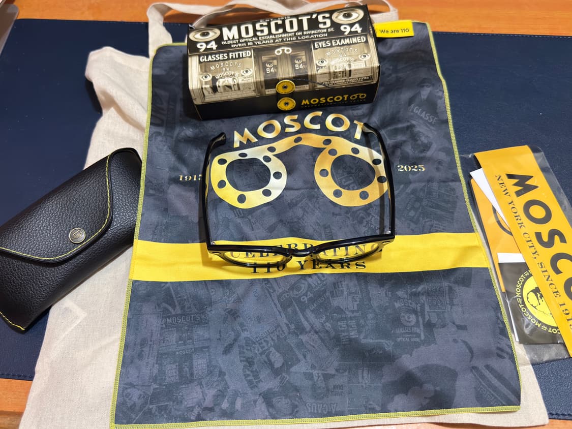 모스콧 렘토쉬 49 ->> 46,47 사이즈 교환 요청합니다 상품이미지1