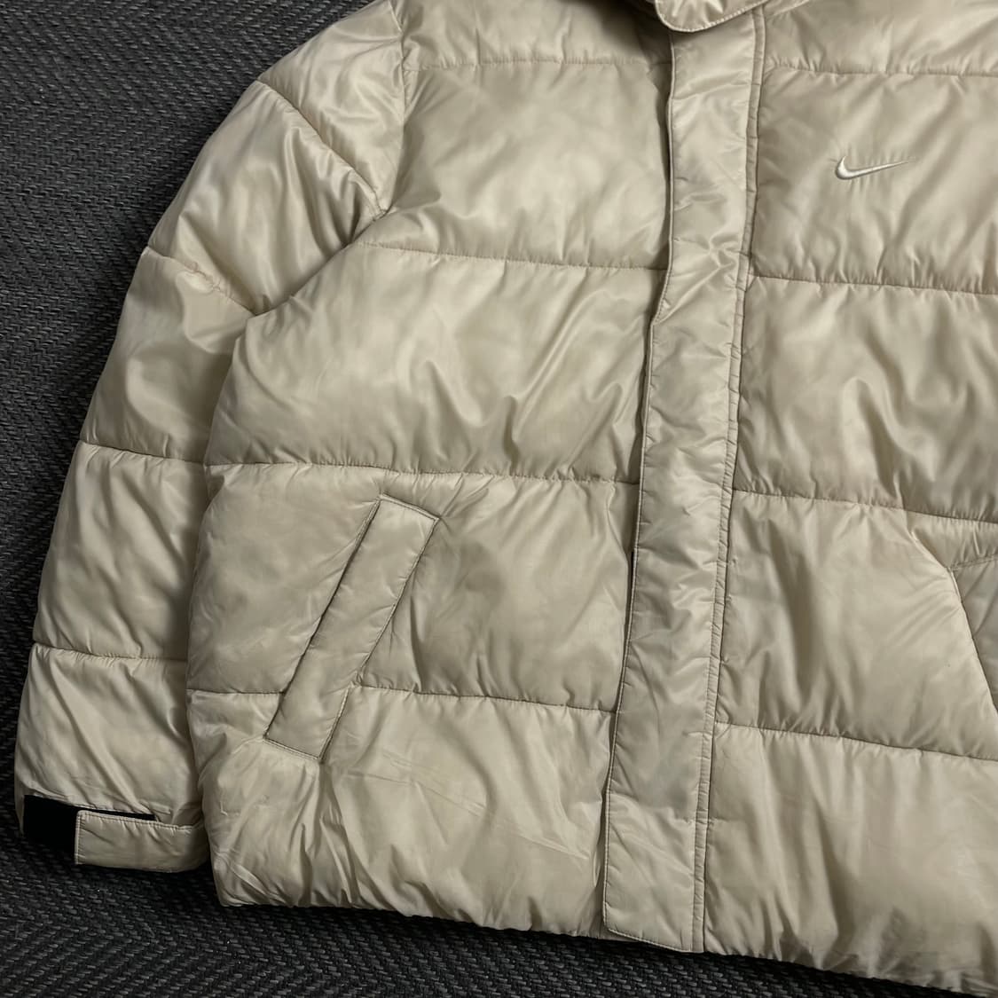 나이키 신형 크림 써마핏 다운 푸퍼 패딩 자켓o 4433 상품이미지3