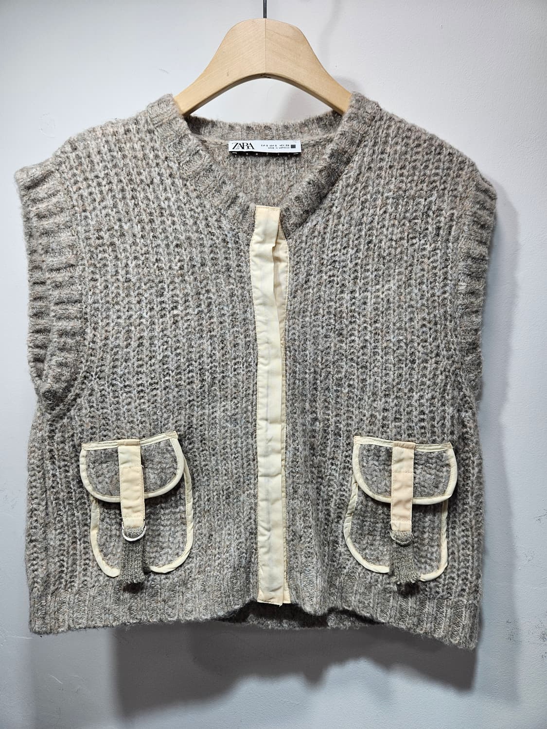 자라(ZARA) 포켓 니트 조끼 베스트 상품이미지6