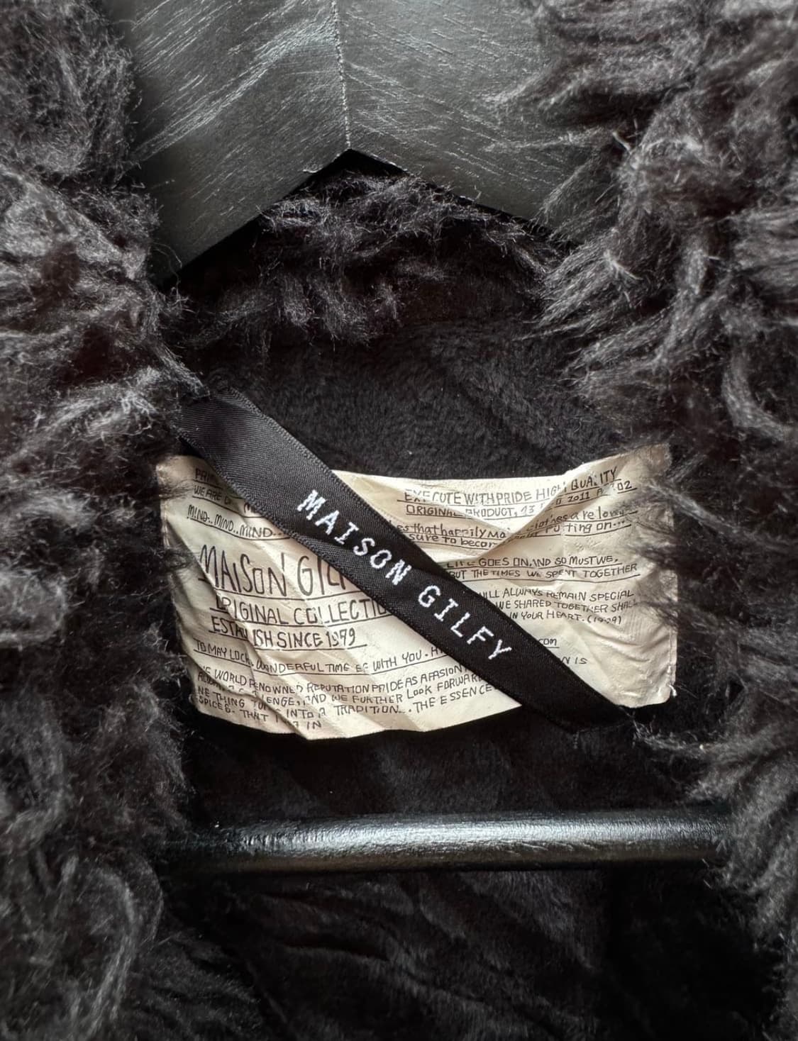 V-kei 퍼 스트랩 디테일 자켓 상품이미지3