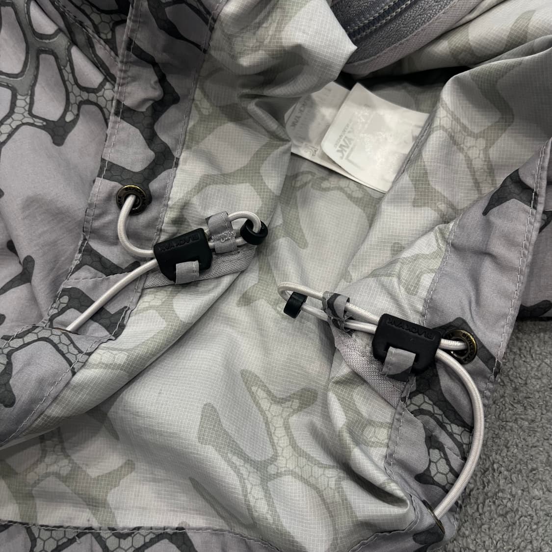 100 블랙야크 바람막이 패턴 자켓 상품이미지6