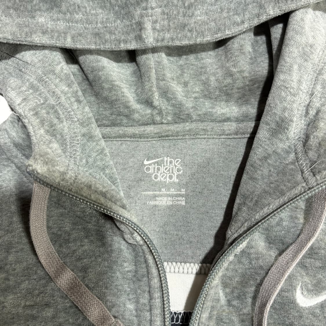 나이키 스우시 벨벳 배색 후드 집업 상품이미지4