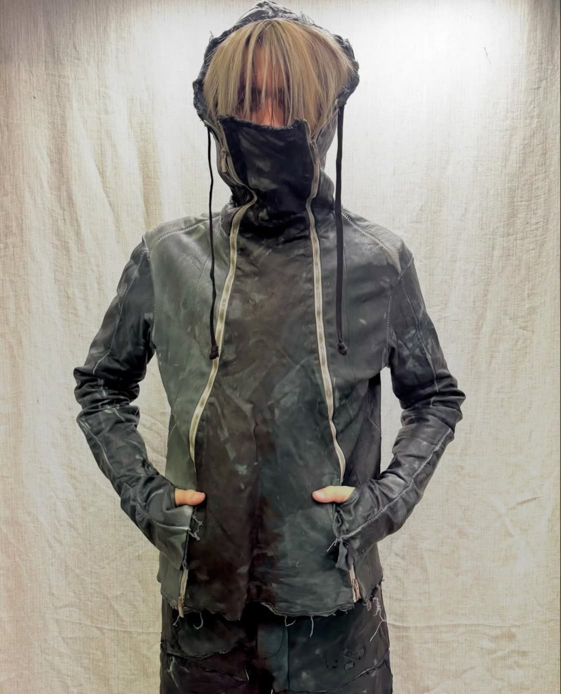 ZAM BARRETT 24ss 타입III 더블 지퍼 문스타가죽 후디자켓 상품이미지1