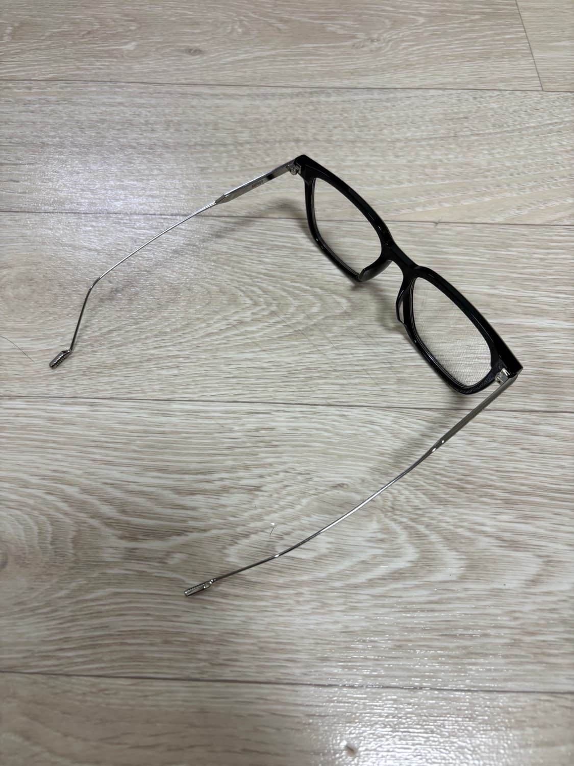 젠틀몬스터 진01 안경 상품이미지8