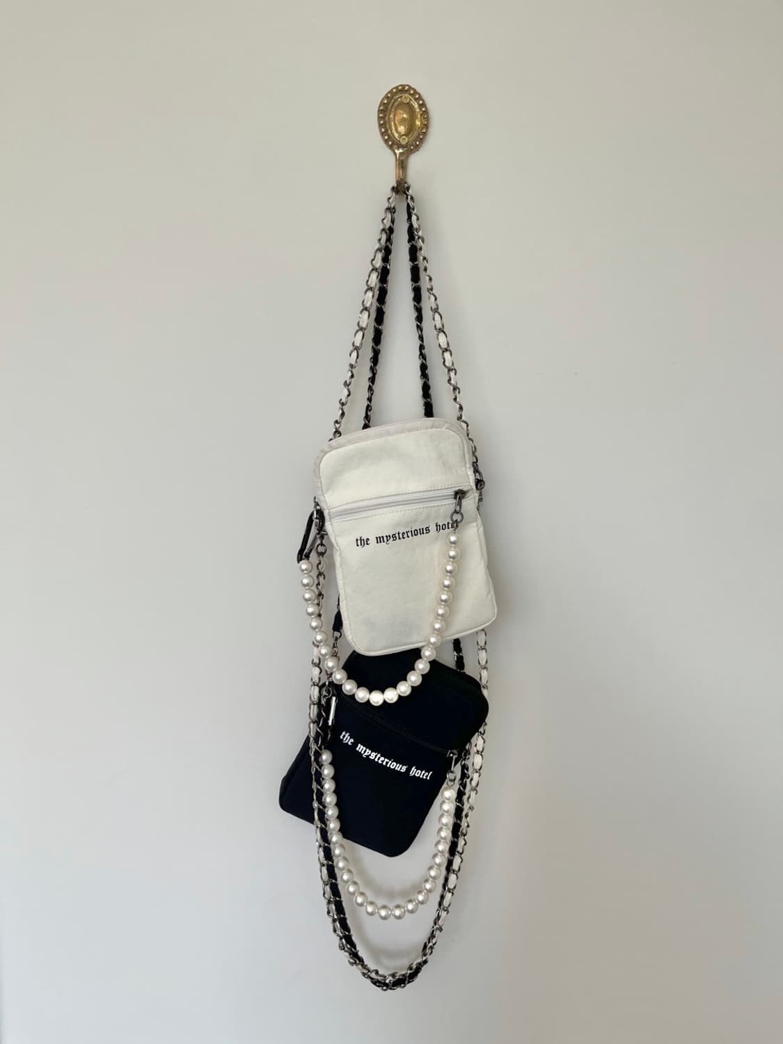 더미스테리어스호텔 체인백 상품이미지1