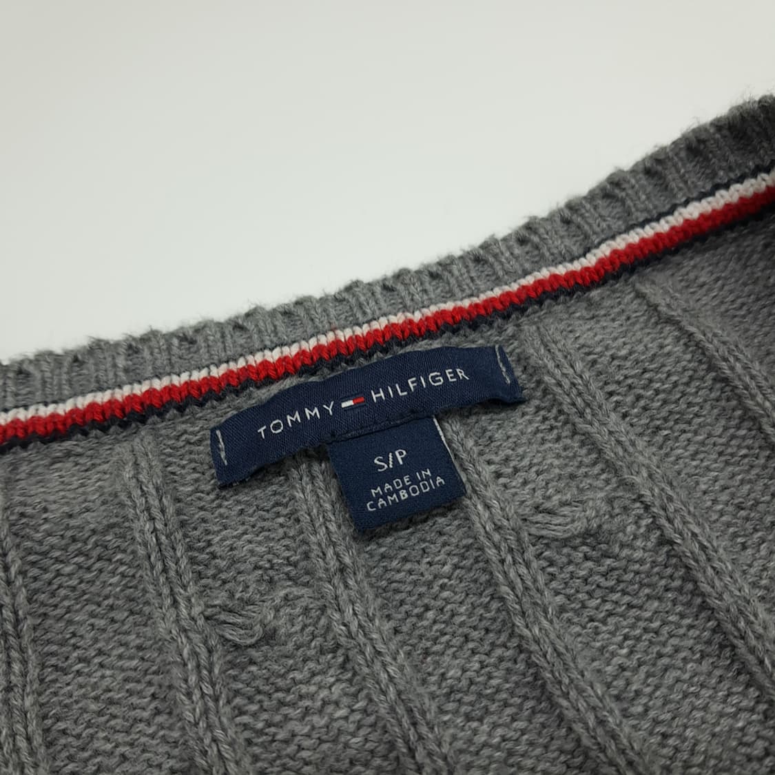 CN948W S 타미힐피거 그레이 케이블 니트 스웨터 가디건 상품이미지4