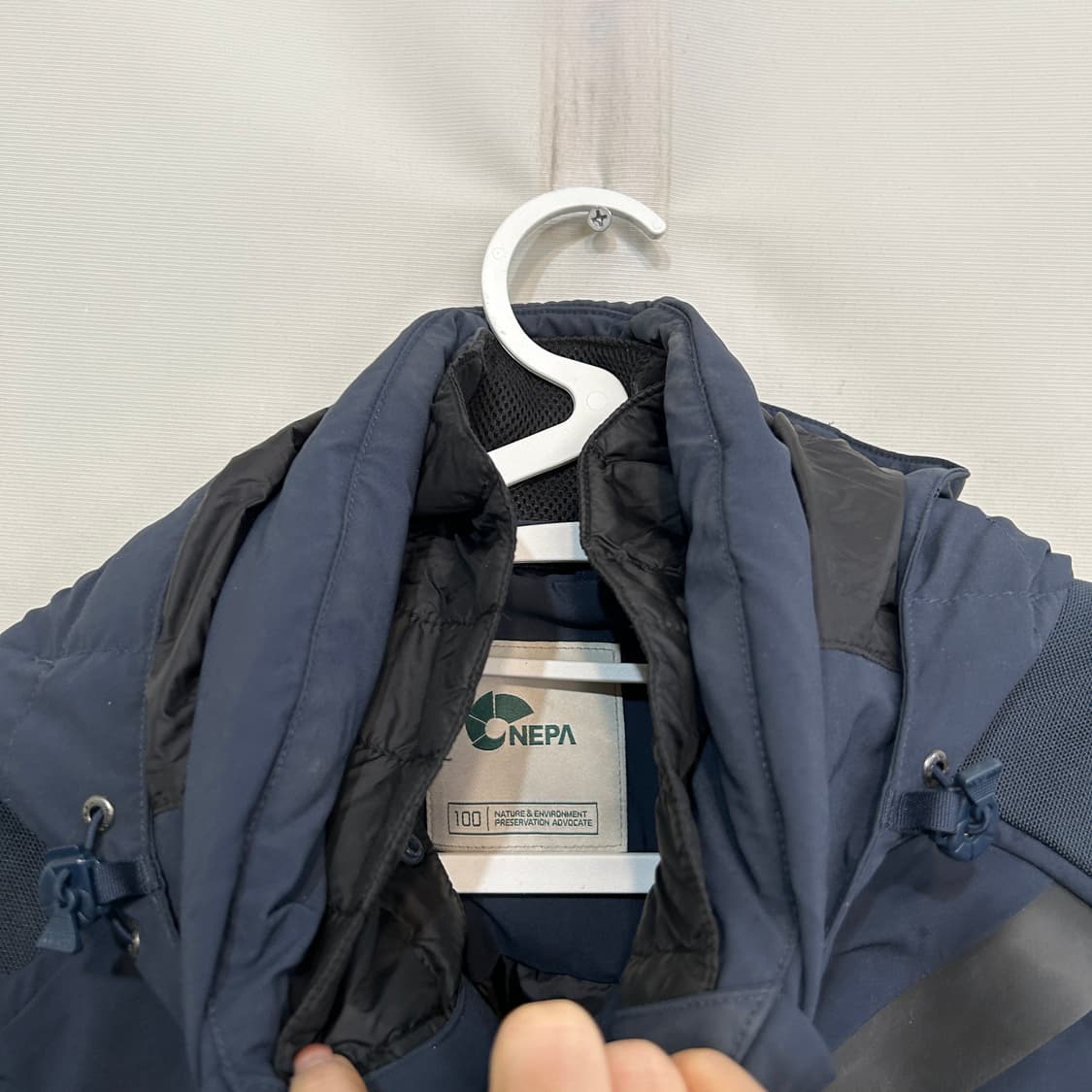 네파 남성 다운 패딩 100 빵빵함 상품이미지2