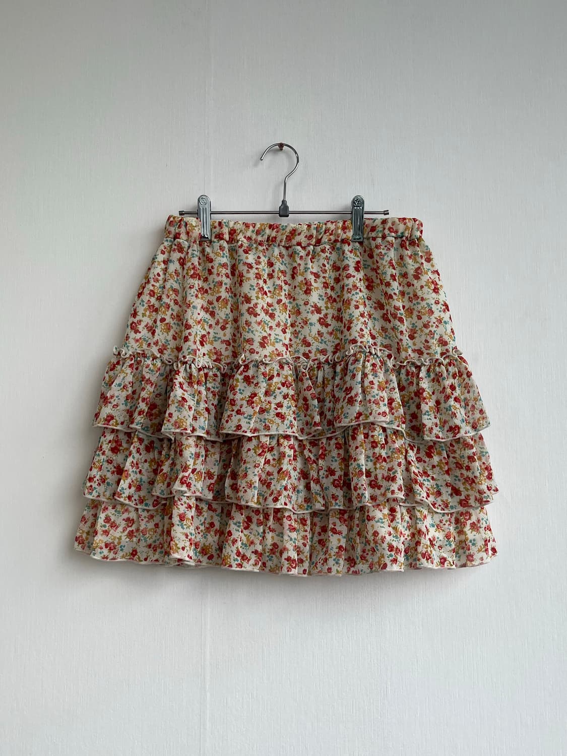 Vintage Ruffled Floral Mini Skirt 상품이미지1