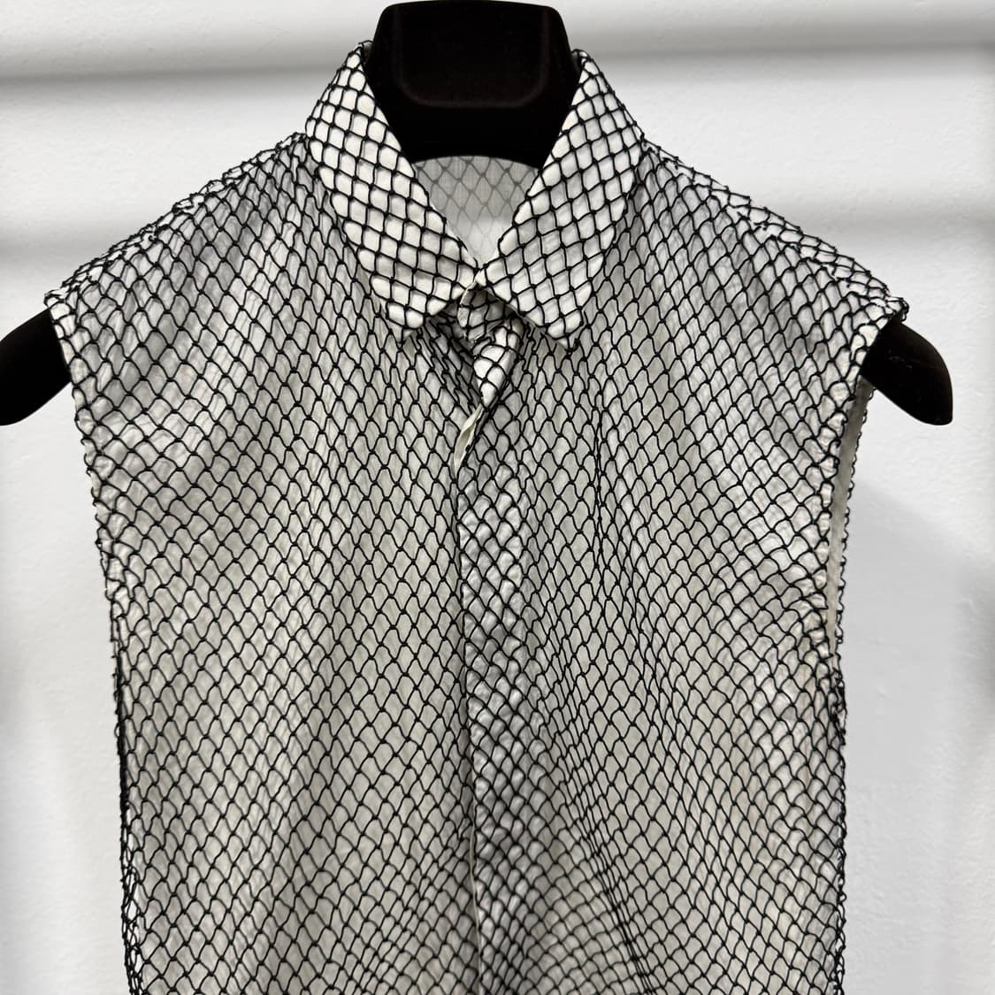 디올옴므 04s 그물 반팔 셔츠 상품이미지2