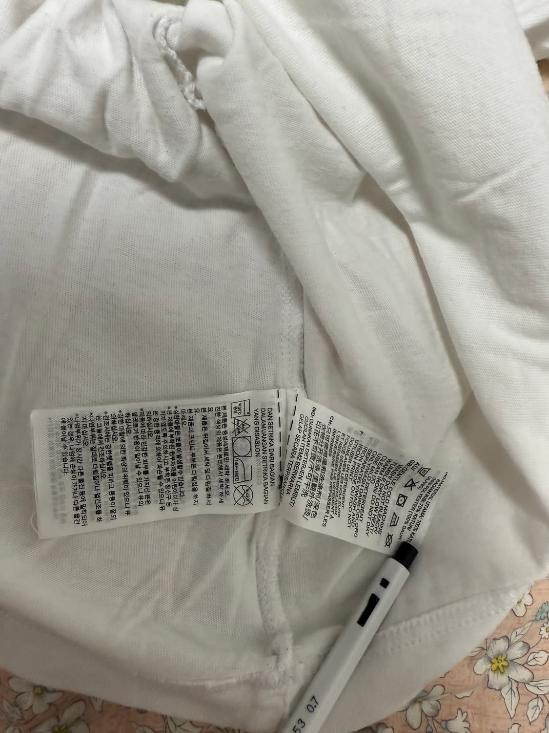 아디다스 25ss 월드투어 티셔츠 XL 상품이미지5