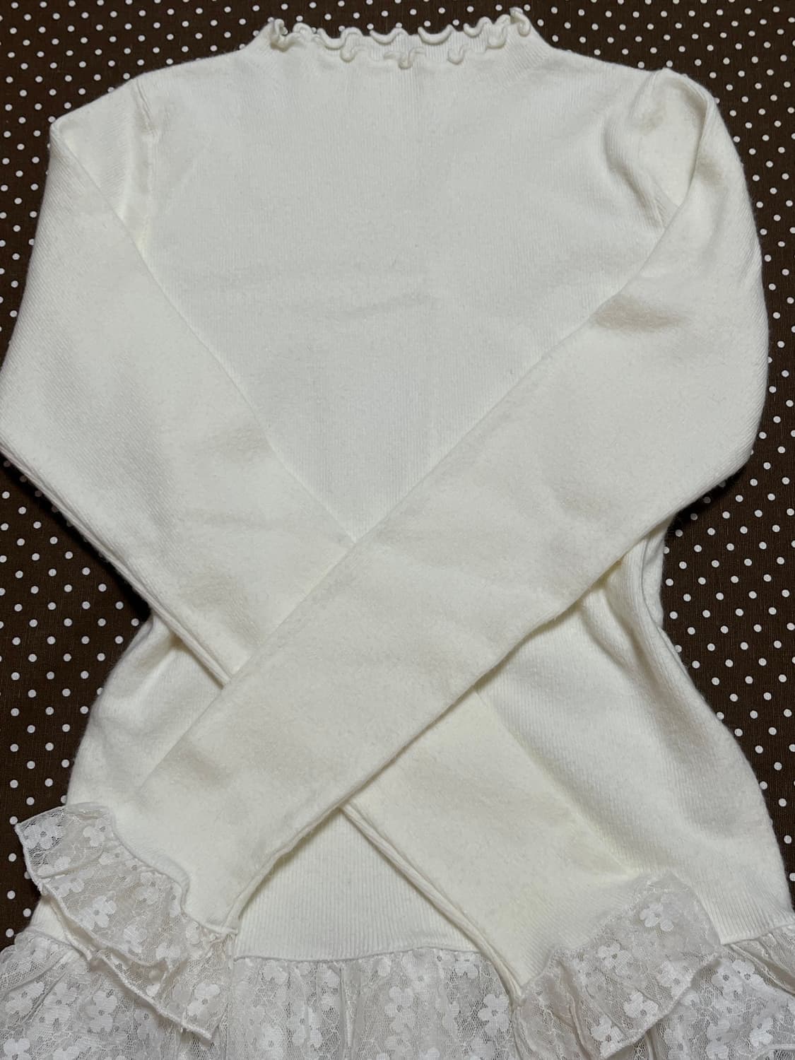 앙프로젝트 Ang:project 플라워 레이스 롱슬리브 상품이미지1