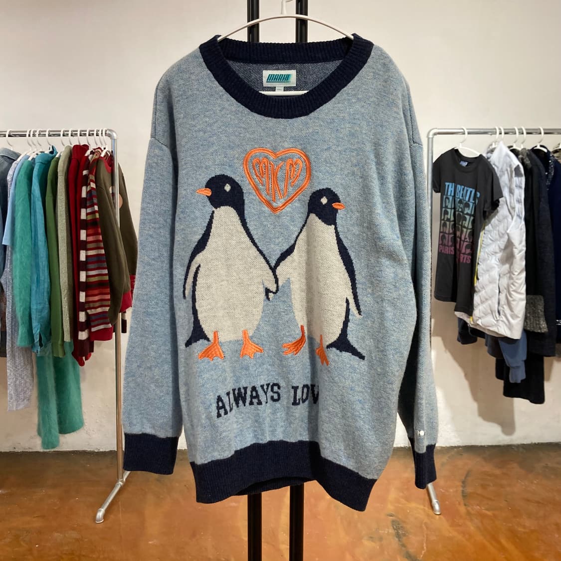 M.K.M 펭귄 일러스트 니트 상품이미지1