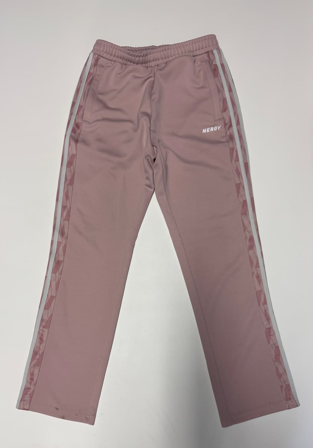 여성 널디 MERDY 핑크 모노그램 트레이닝 트랙팬츠 29.9 상품이미지1